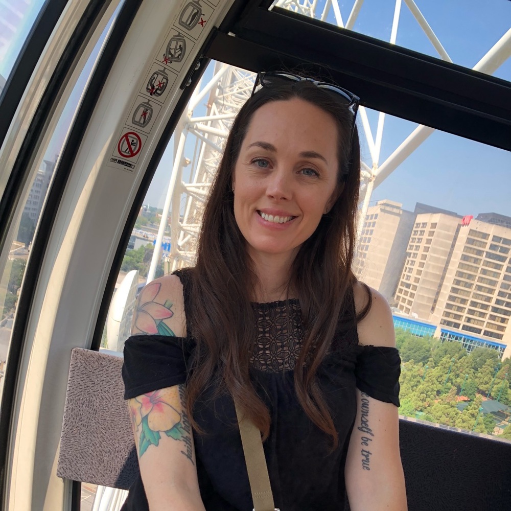 Meet your Posher, Alicia